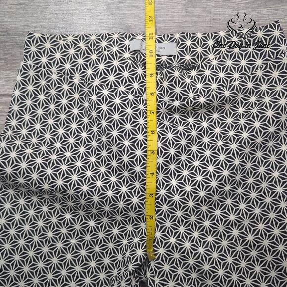 D. Exterior Pull On Ankle Pants Size 10 - Picture 4 of 6